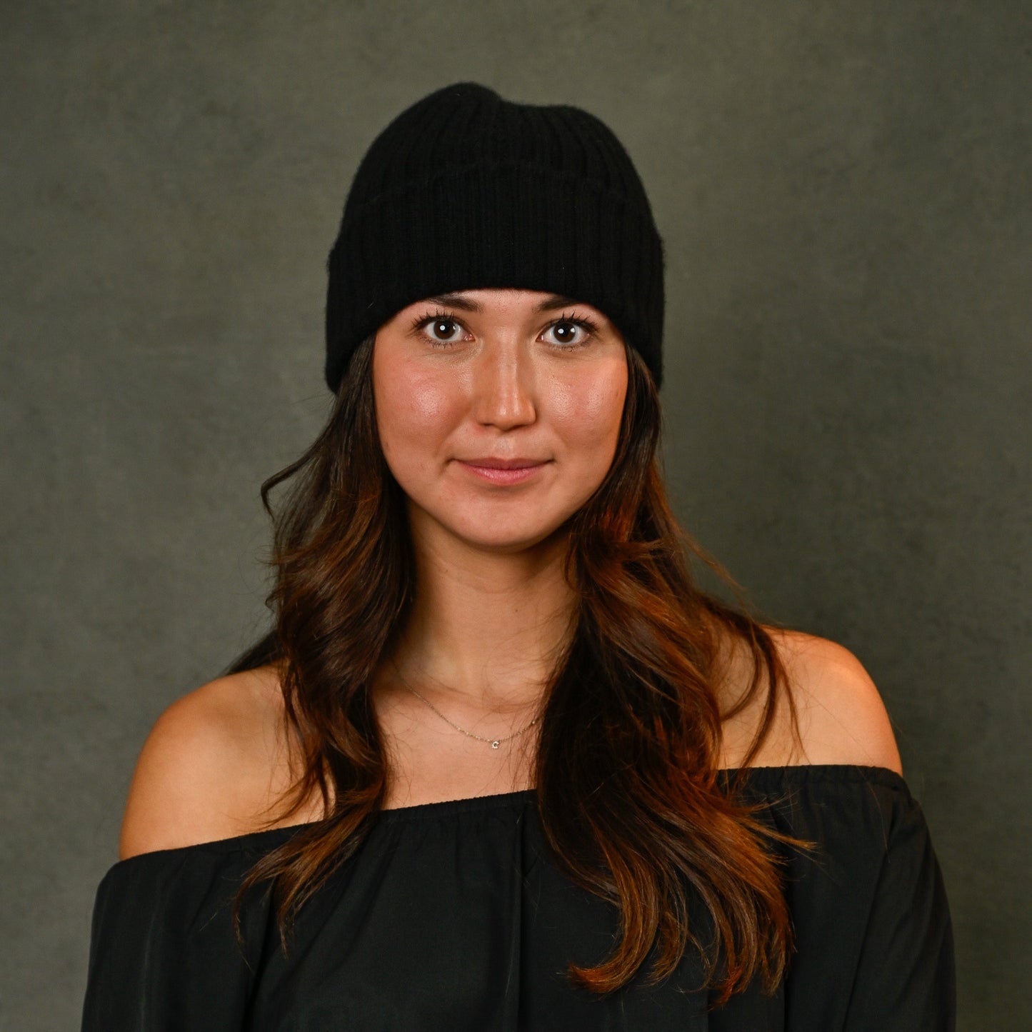 Ribbed Cashmere Beanie