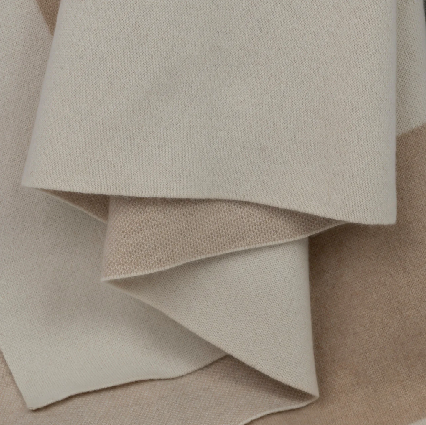 Cashmere Color Filled Throw