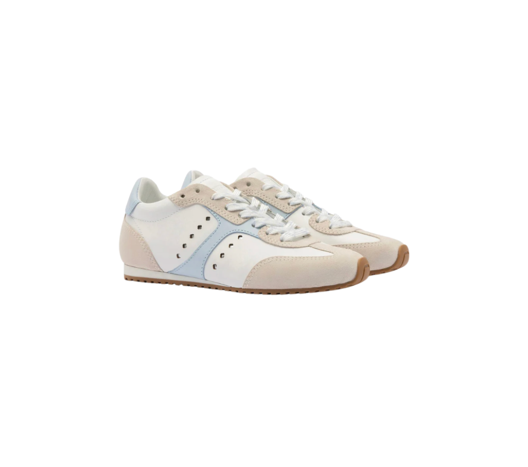 Stella Sneaker