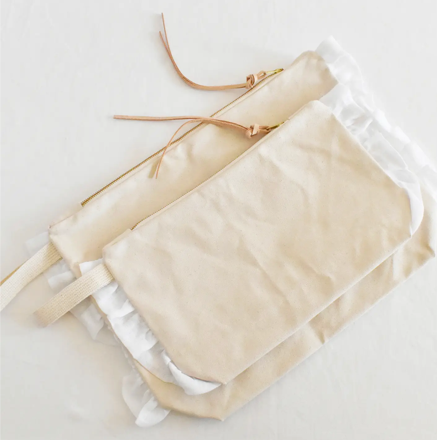 Ruffle Cotton Zipper Pouch