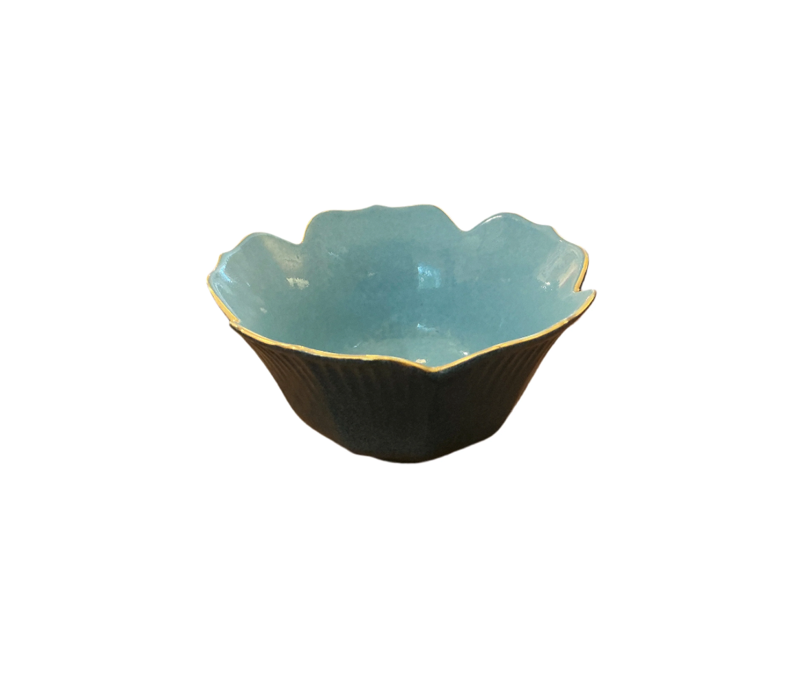Fluted Edge Bowl, Small Variation Plein