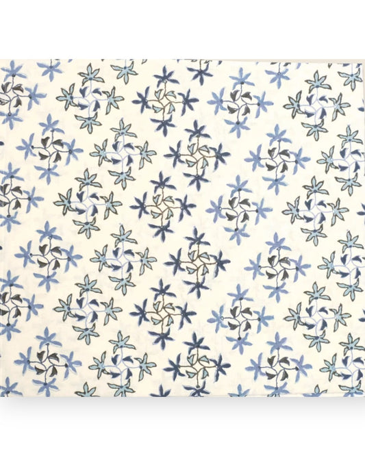 Celeste Tablecloth Lapis Magnolia / 72"x127"