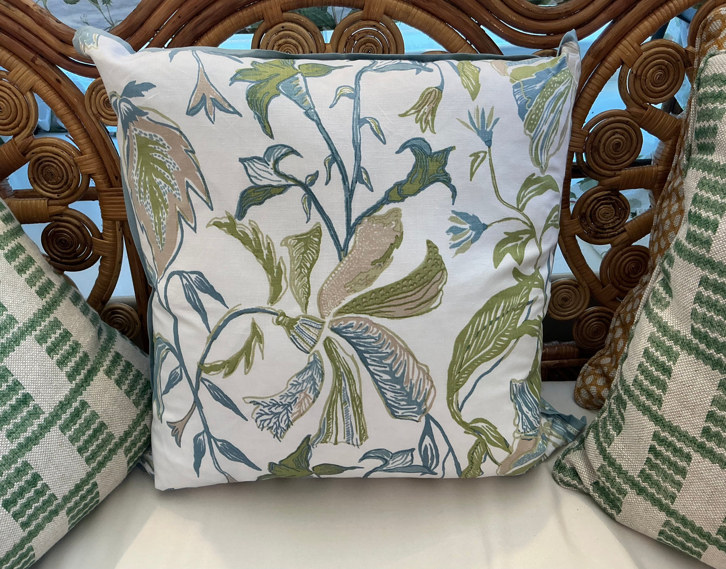 Bahti Shore Pillow 22x22”