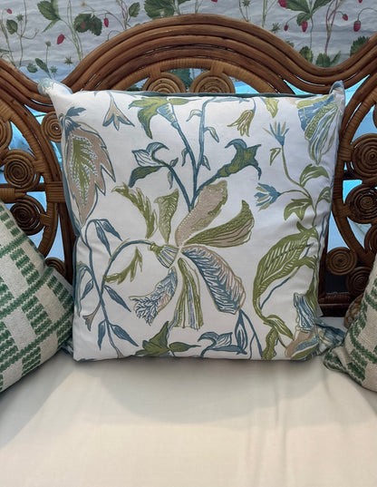 Bahti Shore Pillow 22x22”