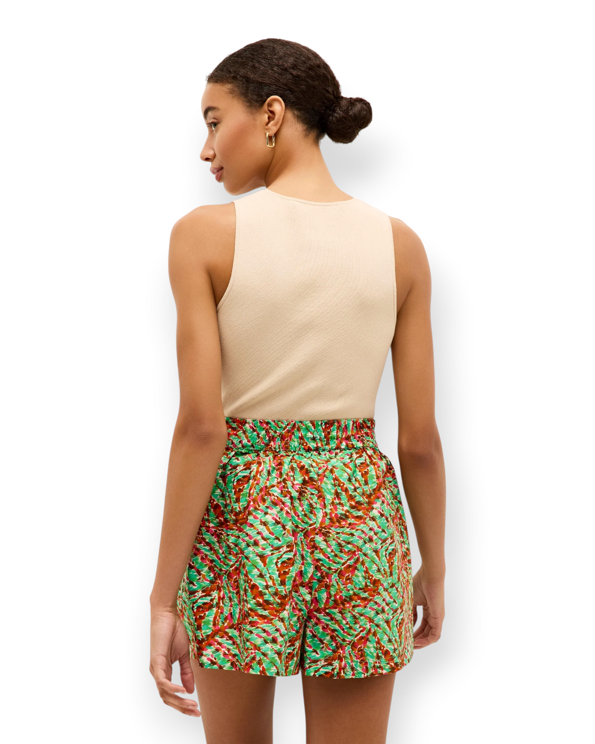 Birdie by Nina Liddle Design Miranda tank in beige ribbed knit worn with patterned shorts, back view