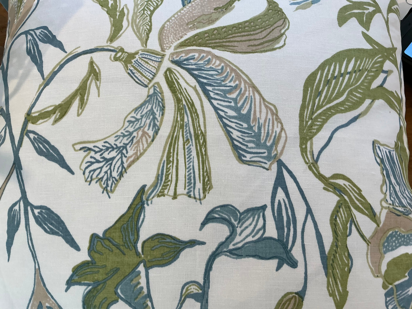 Bahti Shore Pillow 22x22”