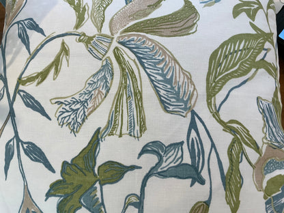 Bahti Shore Pillow 22x22”