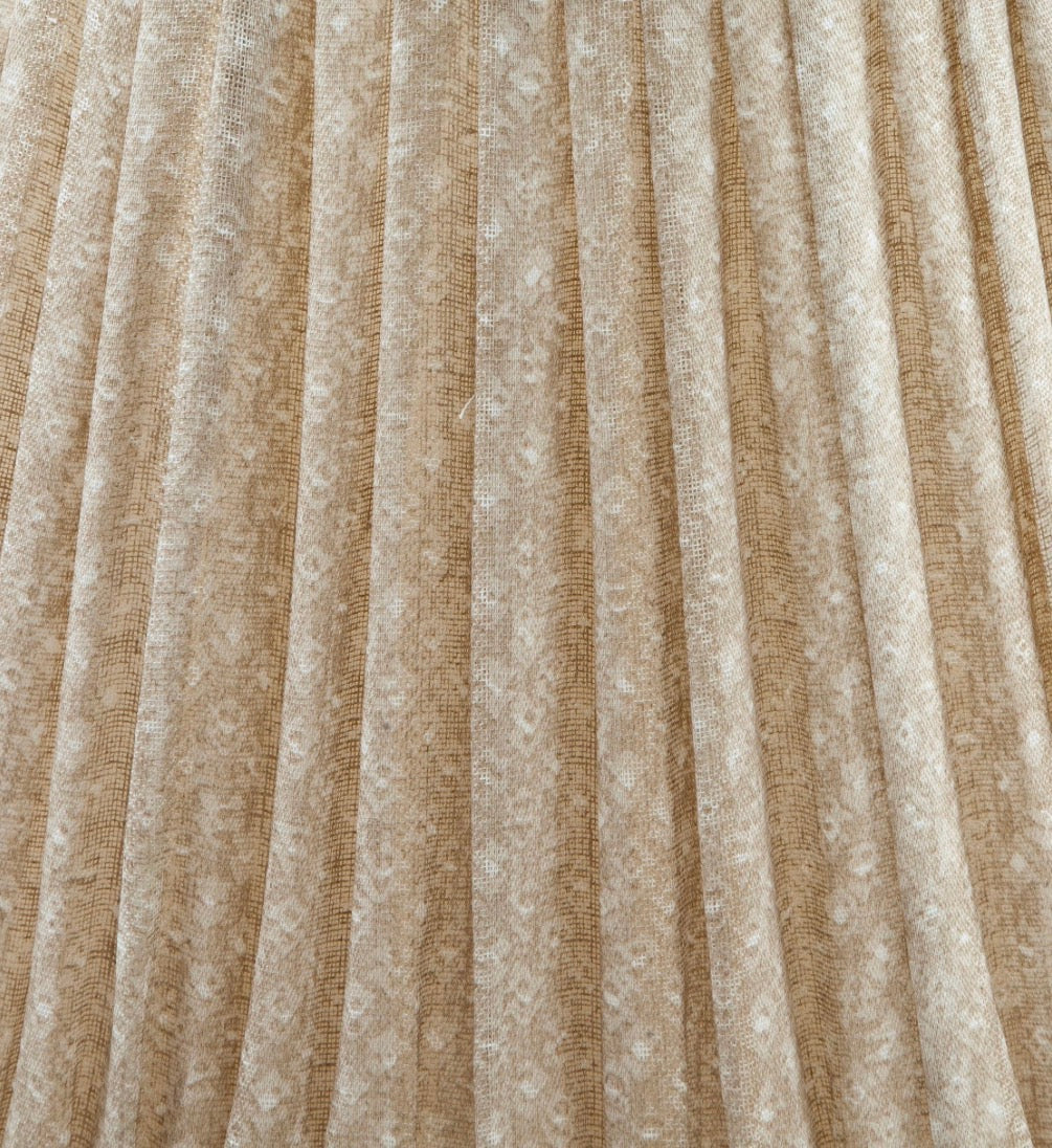 Ecru Figured Round Lampshade