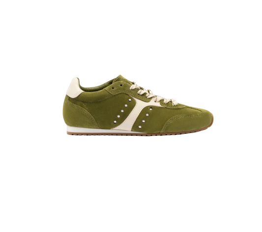 Stella Sneaker