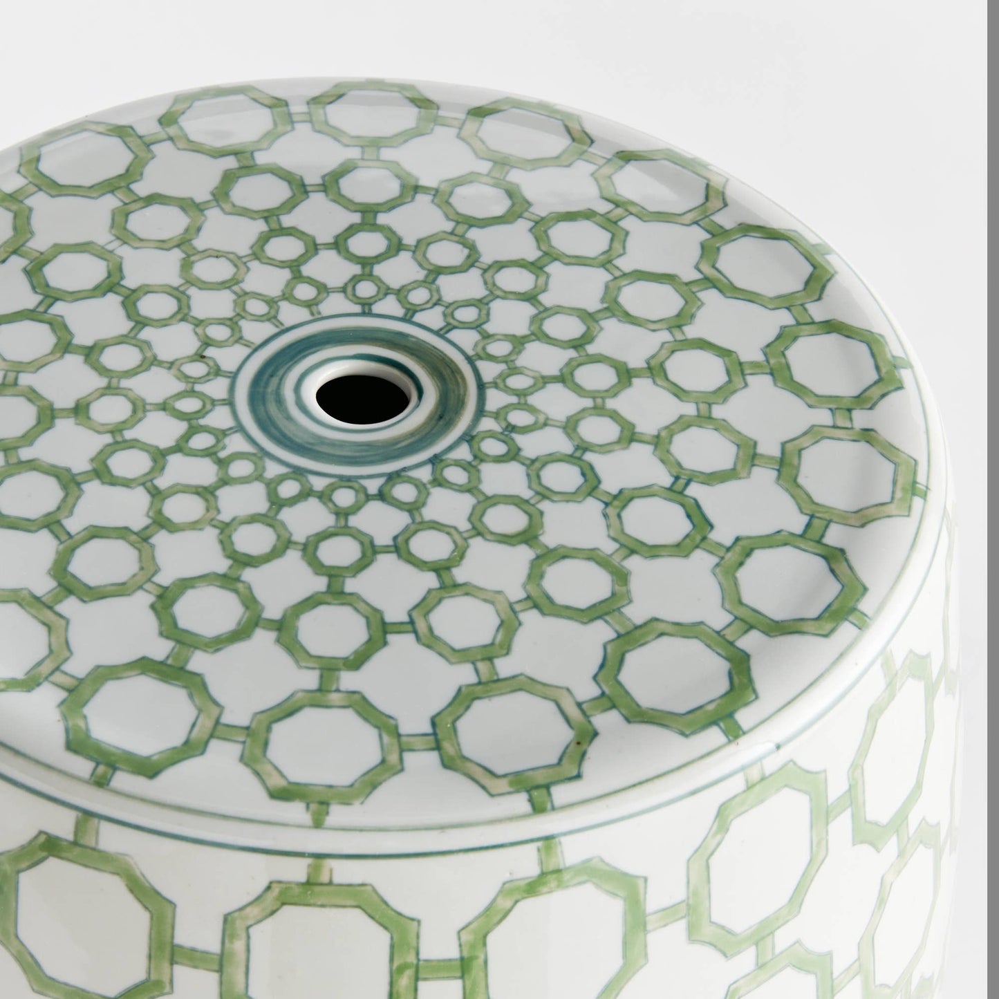 Imperial Link Stool